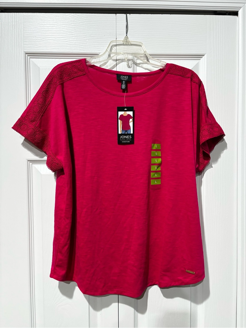 Jones New York Signature Fuchsia Short Sleeve Tee with Lace Shoulders